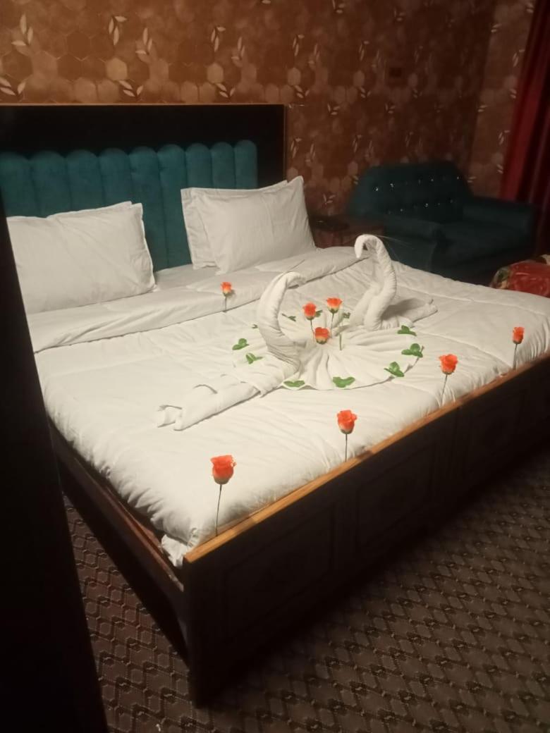Kashmir Hill Town Hotel Srīnagar Kültér fotó