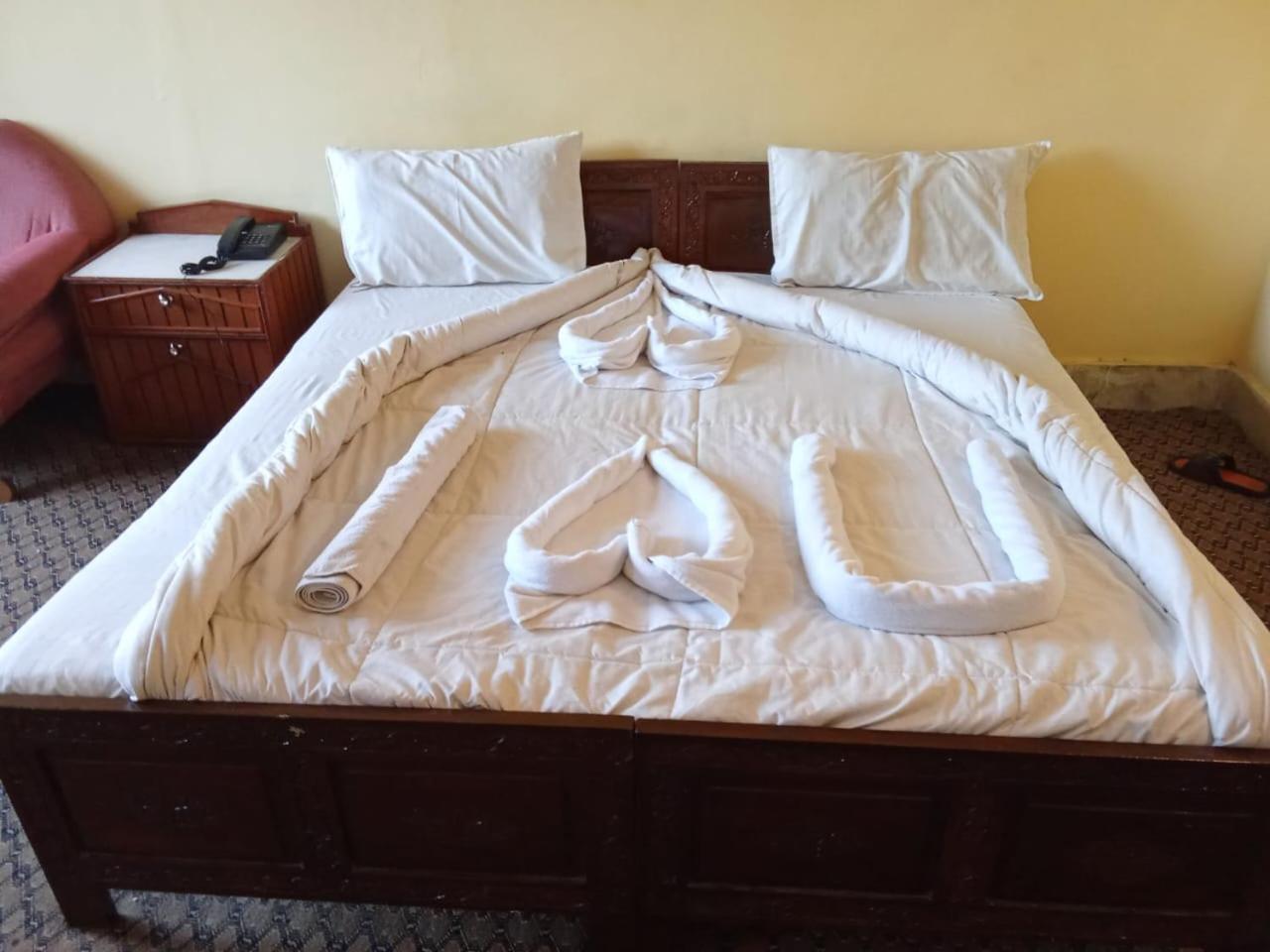 Kashmir Hill Town Hotel Srīnagar Kültér fotó